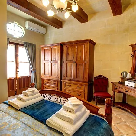 Solaris Adults Only Bed and Breakfast